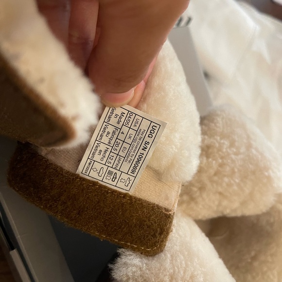 Ugg boots gently used with a stain. - Picture 7 of 7